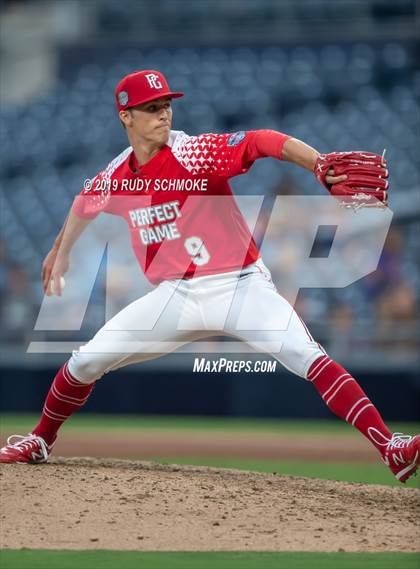 Thumbnail 3 in Perfect Game All American Classic (East vs West) photogallery.