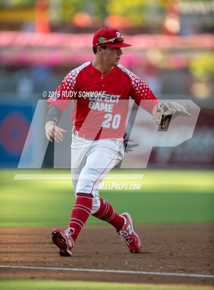 Thumbnail 3 in Perfect Game All American Classic (East vs West) photogallery.