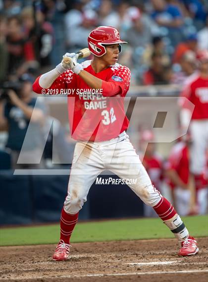 Thumbnail 1 in Perfect Game All American Classic (East vs West) photogallery.