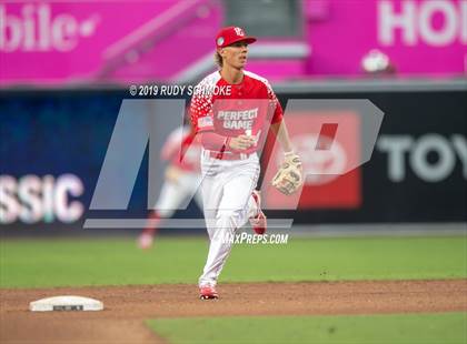 Thumbnail 1 in Perfect Game All American Classic (East vs West) photogallery.