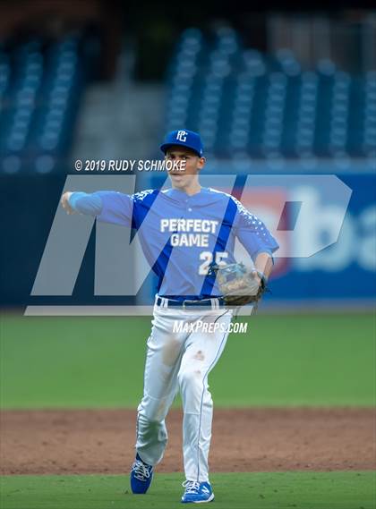 Thumbnail 3 in Perfect Game All American Classic (East vs West) photogallery.
