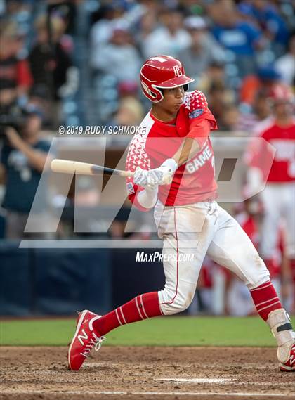 Thumbnail 3 in Perfect Game All American Classic (East vs West) photogallery.