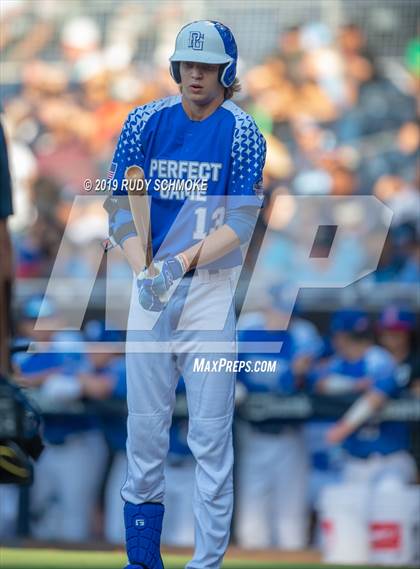 Thumbnail 1 in Perfect Game All American Classic (East vs West) photogallery.