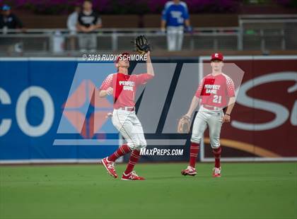 Thumbnail 3 in Perfect Game All American Classic (East vs West) photogallery.