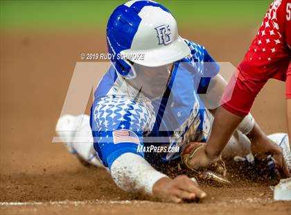 Thumbnail 2 in Perfect Game All American Classic (East vs West) photogallery.