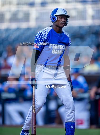 Thumbnail 1 in Perfect Game All American Classic (East vs West) photogallery.