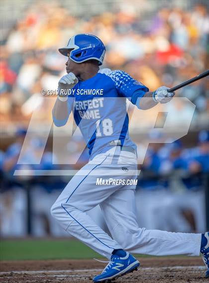 Thumbnail 2 in Perfect Game All American Classic (East vs West) photogallery.