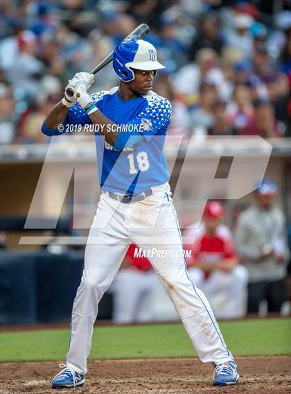 Thumbnail 3 in Perfect Game All American Classic (East vs West) photogallery.