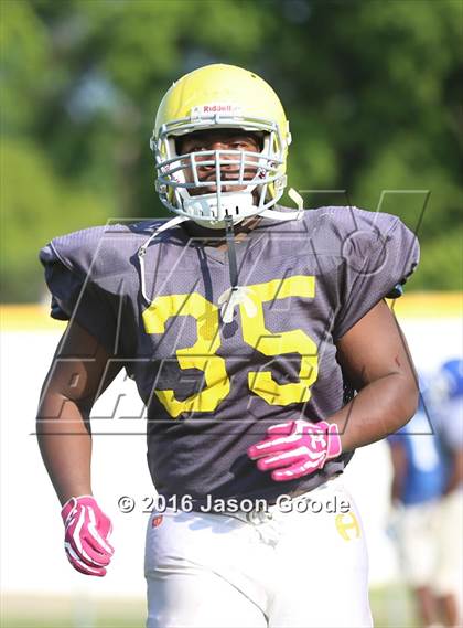 Thumbnail 1 in McGavock @ Hillsboro (Spring Scrimmage) photogallery.