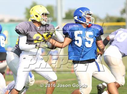 Thumbnail 2 in McGavock @ Hillsboro (Spring Scrimmage) photogallery.