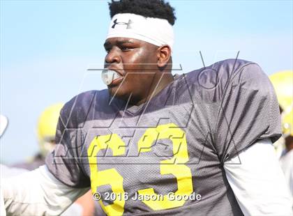 Thumbnail 2 in McGavock @ Hillsboro (Spring Scrimmage) photogallery.