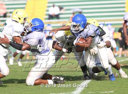 Thumbnail 2 in McGavock @ Hillsboro (Spring Scrimmage) photogallery.