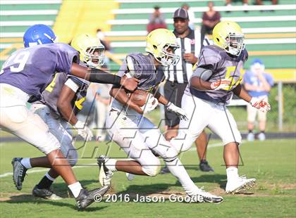 Thumbnail 2 in McGavock @ Hillsboro (Spring Scrimmage) photogallery.