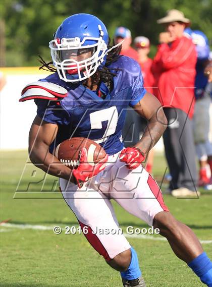 Thumbnail 2 in McGavock @ Hillsboro (Spring Scrimmage) photogallery.