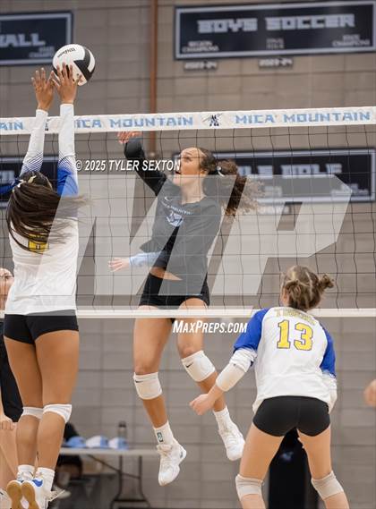 Thumbnail 3 in JV: Marana @ Mica Mountain photogallery.