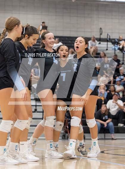 Thumbnail 1 in JV: Marana @ Mica Mountain photogallery.