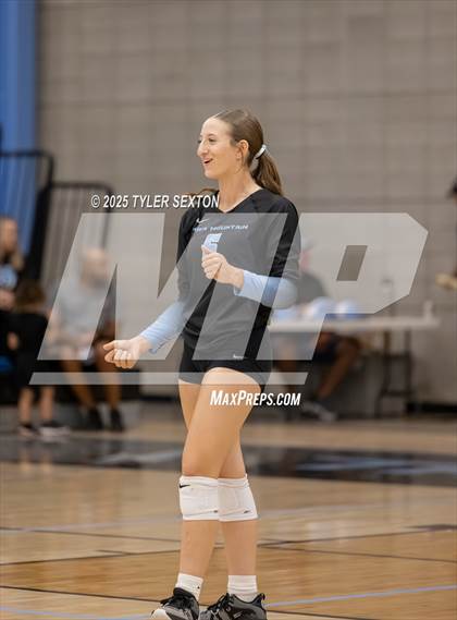 Thumbnail 3 in JV: Marana @ Mica Mountain photogallery.