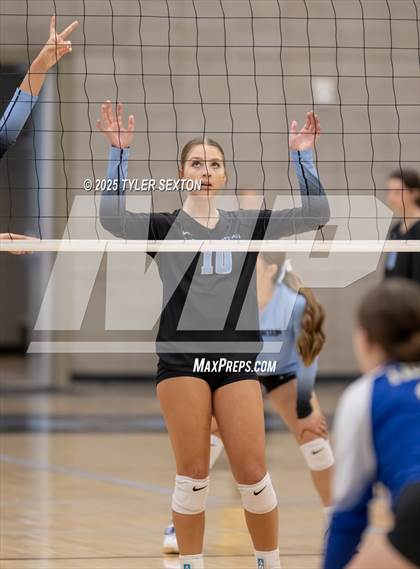 Thumbnail 2 in JV: Marana @ Mica Mountain photogallery.