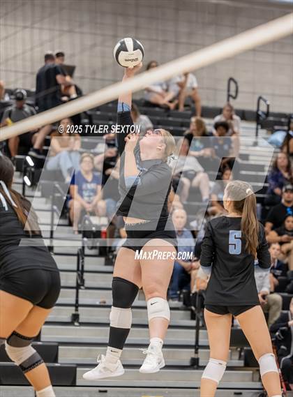 Thumbnail 2 in JV: Marana @ Mica Mountain photogallery.