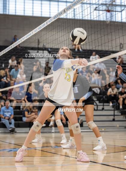 Thumbnail 2 in JV: Marana @ Mica Mountain photogallery.