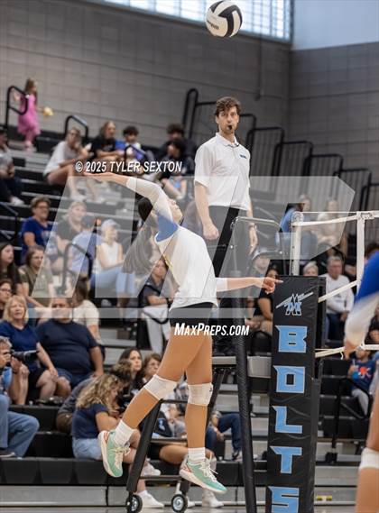 Thumbnail 1 in JV: Marana @ Mica Mountain photogallery.