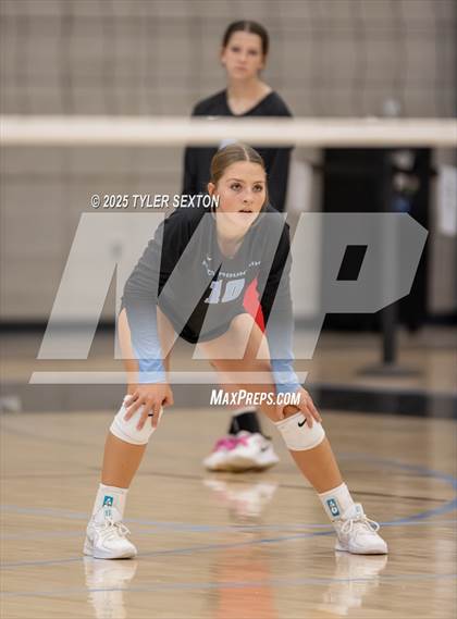 Thumbnail 1 in JV: Marana @ Mica Mountain photogallery.