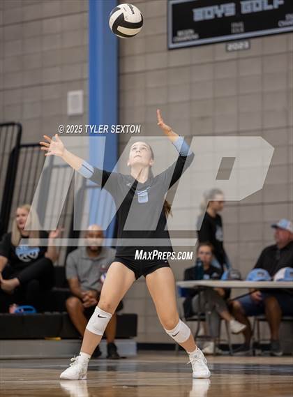 Thumbnail 1 in JV: Marana @ Mica Mountain photogallery.