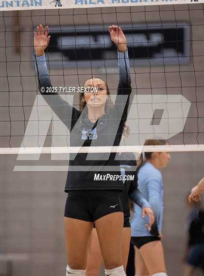 Thumbnail 1 in JV: Marana @ Mica Mountain photogallery.