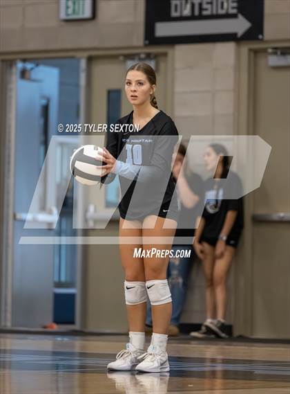 Thumbnail 2 in JV: Marana @ Mica Mountain photogallery.