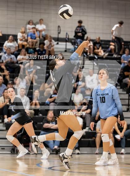 Thumbnail 2 in JV: Marana @ Mica Mountain photogallery.