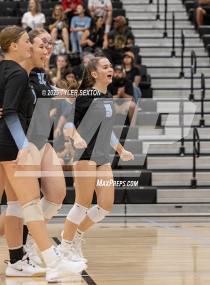 Thumbnail 1 in JV: Marana @ Mica Mountain photogallery.