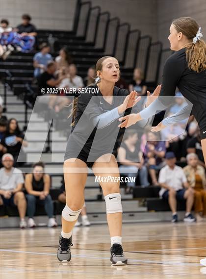 Thumbnail 1 in JV: Marana @ Mica Mountain photogallery.