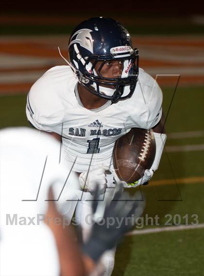 Thumbnail 3 in San Marcos @ Escondido photogallery.