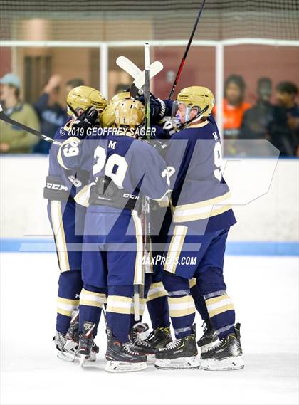 Thumbnail 1 in Mullen @ Columbine photogallery.