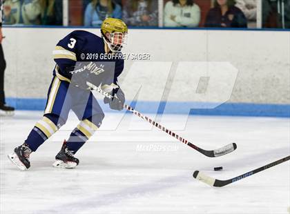 Thumbnail 1 in Mullen @ Columbine photogallery.