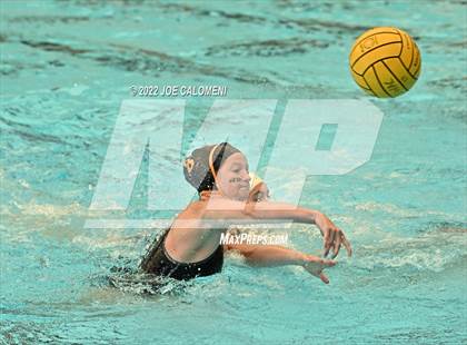 Thumbnail 1 in Brandeis vs Brennan (UIL 6A Region 4 Final) photogallery.