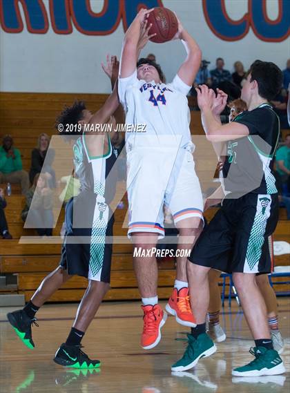 Thumbnail 2 in Westlake vs Thousand Oaks  photogallery.