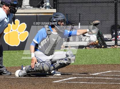 Thumbnail 1 in Tahanto Regional @ Hopedale (CMADA Division 4 Final) photogallery.