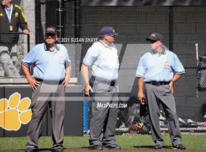 Thumbnail 1 in Tahanto Regional @ Hopedale (CMADA Division 4 Final) photogallery.
