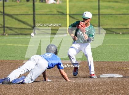 Thumbnail 1 in Tahanto Regional @ Hopedale (CMADA Division 4 Final) photogallery.