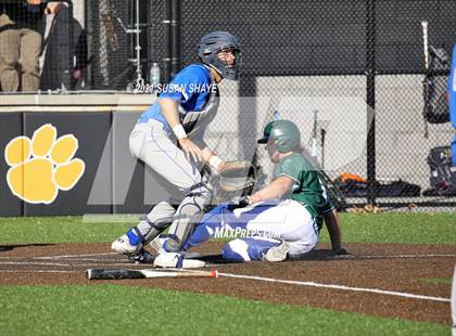 Thumbnail 2 in Tahanto Regional @ Hopedale (CMADA Division 4 Final) photogallery.