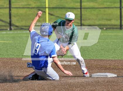 Thumbnail 3 in Tahanto Regional @ Hopedale (CMADA Division 4 Final) photogallery.