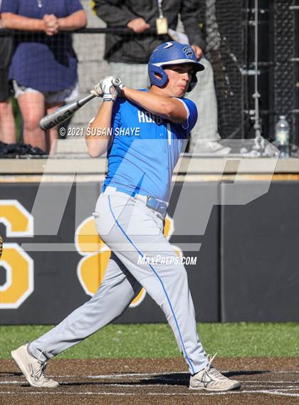 Thumbnail 1 in Tahanto Regional @ Hopedale (CMADA Division 4 Final) photogallery.