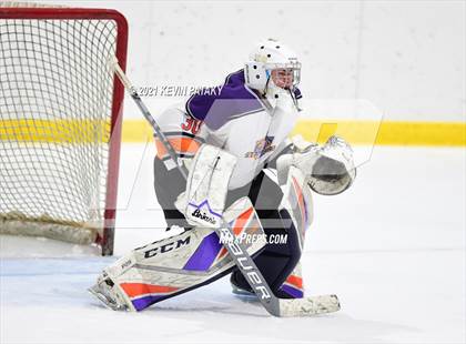 Thumbnail 2 in  Norwalk/McMahon @ Westhill/Stamford (FCIAC D2/D3 Final) photogallery.