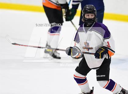 Thumbnail 2 in  Norwalk/McMahon @ Westhill/Stamford (FCIAC D2/D3 Final) photogallery.