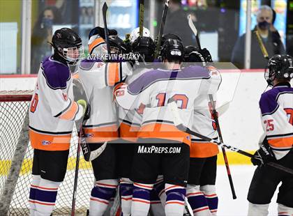 Thumbnail 2 in  Norwalk/McMahon @ Westhill/Stamford (FCIAC D2/D3 Final) photogallery.