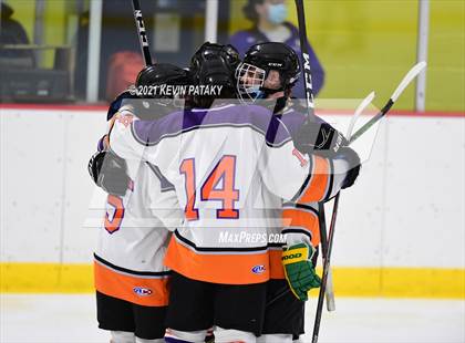 Thumbnail 3 in  Norwalk/McMahon @ Westhill/Stamford (FCIAC D2/D3 Final) photogallery.