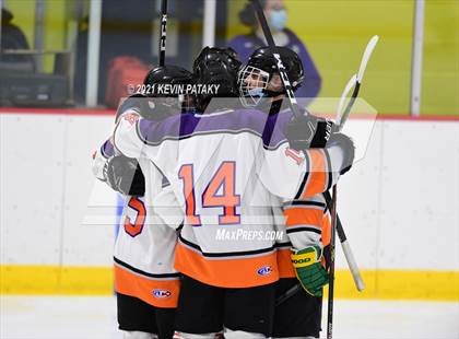 Thumbnail 2 in  Norwalk/McMahon @ Westhill/Stamford (FCIAC D2/D3 Final) photogallery.