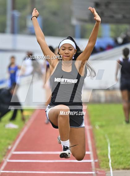 Thumbnail 2 in Houston Relays photogallery.