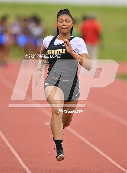 Thumbnail 3 in Houston Relays photogallery.
